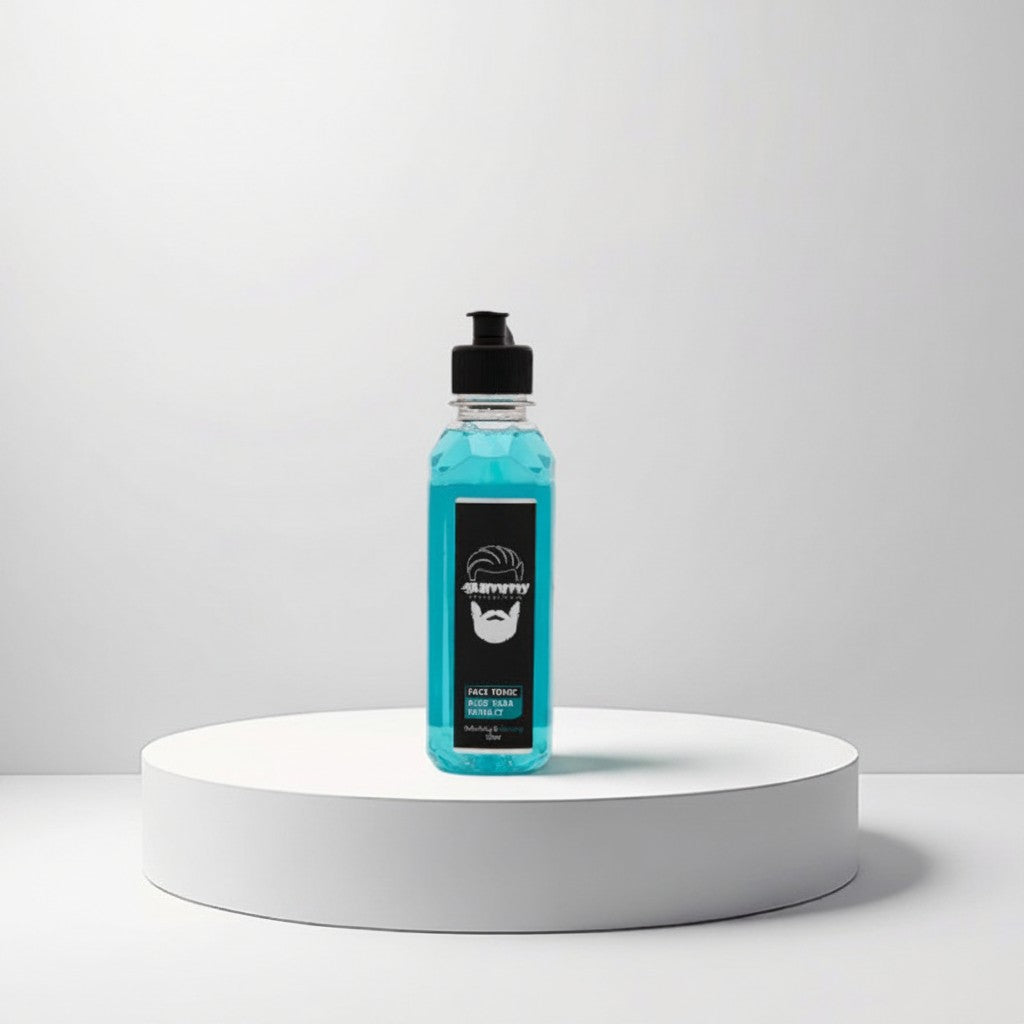 Gummy Professional Face Tonic met Aloë Vera extract, een verfrissende en reinigende blauwe vloeistof in een doorzichtige fles met pomp.