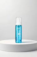 Zenix Professional gezichtsreinigingsschuim met vitamine E in een blauwe pompflacon van 200ml.