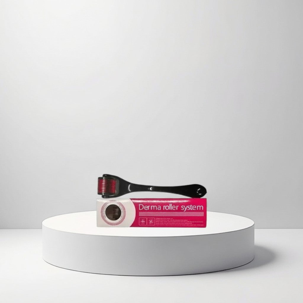 cosmetigo.be professional derma roller system with red needles for skin rejuvenation and improved product absorption.